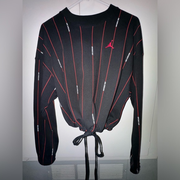 Jordan Essentials Women's Fleece Top - Picture 3 of 8